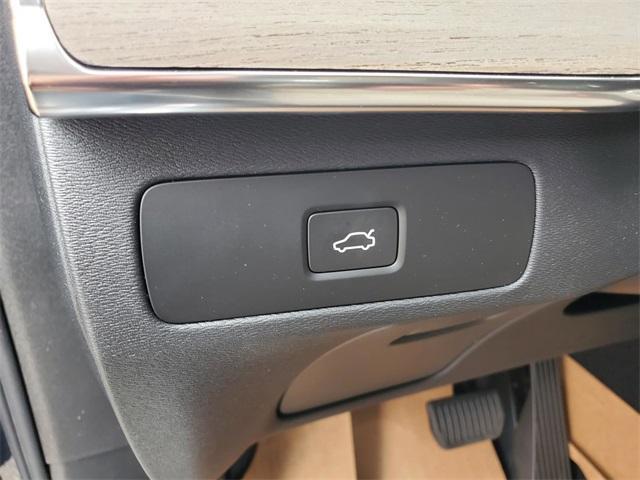 new 2026 Volvo XC90 car, priced at $72,950