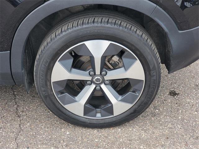 used 2023 Volvo XC40 car, priced at $33,550