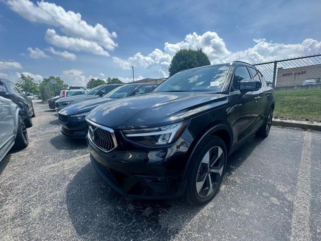 used 2023 Volvo XC40 car, priced at $35,407