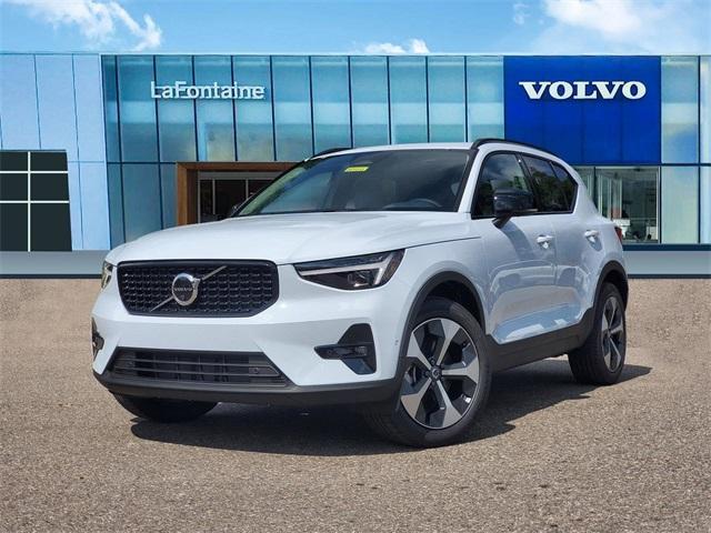 new 2026 Volvo XC40 car, priced at $48,150