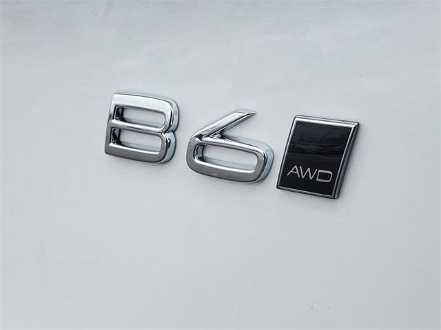 new 2025 Volvo XC90 car, priced at $68,155