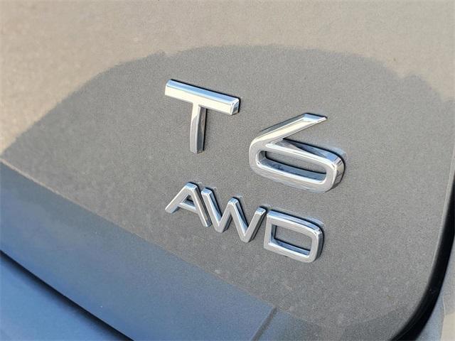 used 2017 Volvo XC60 car, priced at $19,500