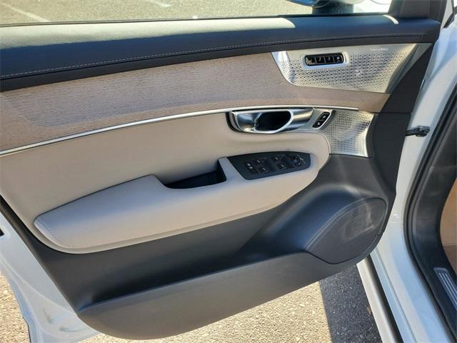 new 2026 Volvo XC90 car, priced at $76,150