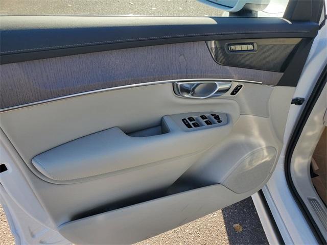 new 2026 Volvo XC90 car, priced at $72,155