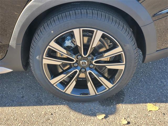 new 2026 Volvo V60 Cross Country car, priced at $61,145