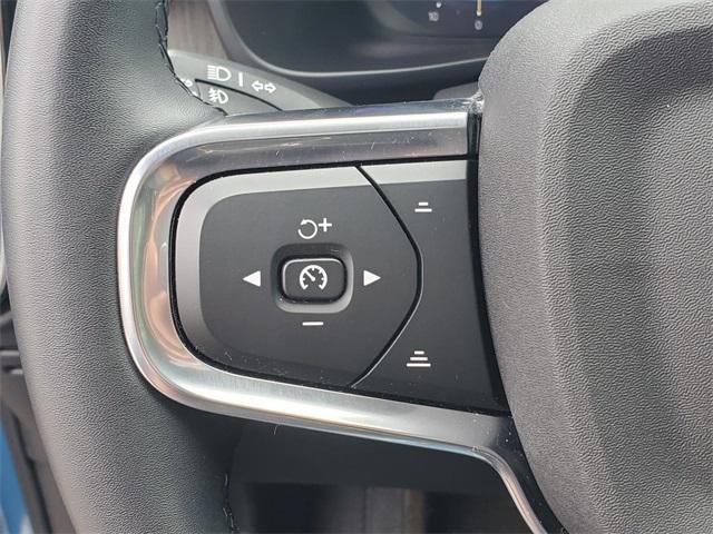 used 2023 Volvo XC40 car, priced at $32,218
