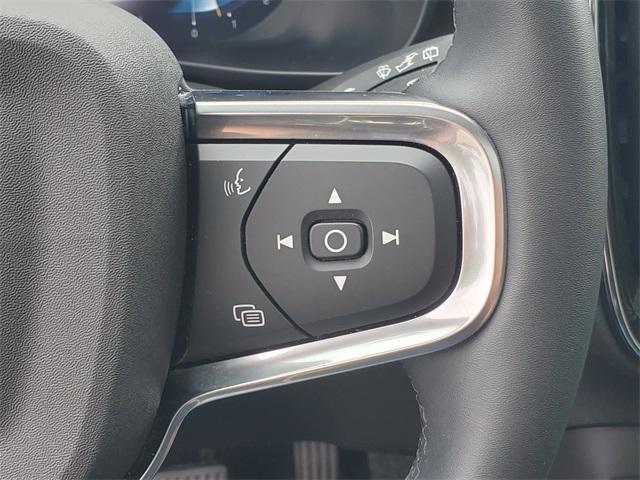 used 2023 Volvo XC40 car, priced at $32,218