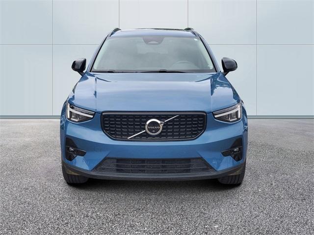 used 2023 Volvo XC40 car, priced at $29,740