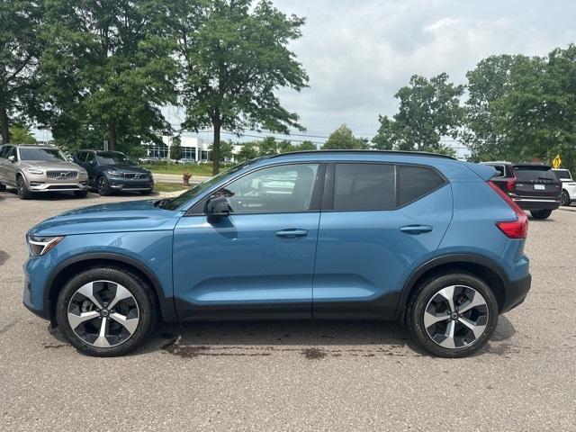 used 2023 Volvo XC40 car, priced at $35,000