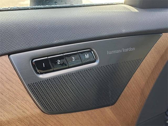 new 2025 Volvo XC90 Plug-In Hybrid car, priced at $72,544