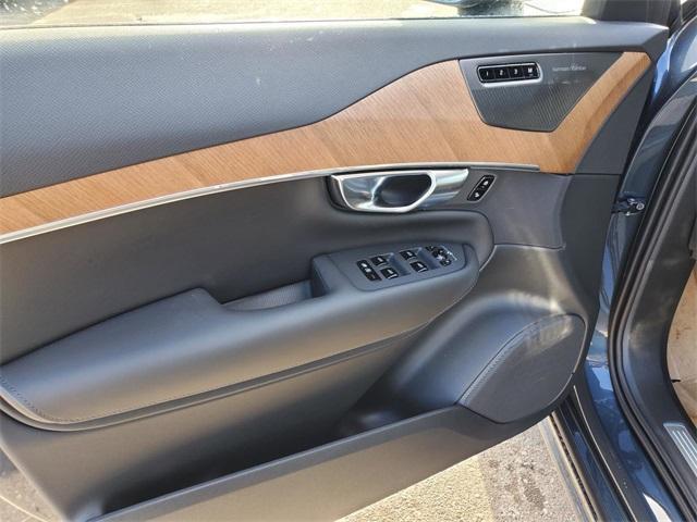 new 2025 Volvo XC90 Plug-In Hybrid car, priced at $72,544