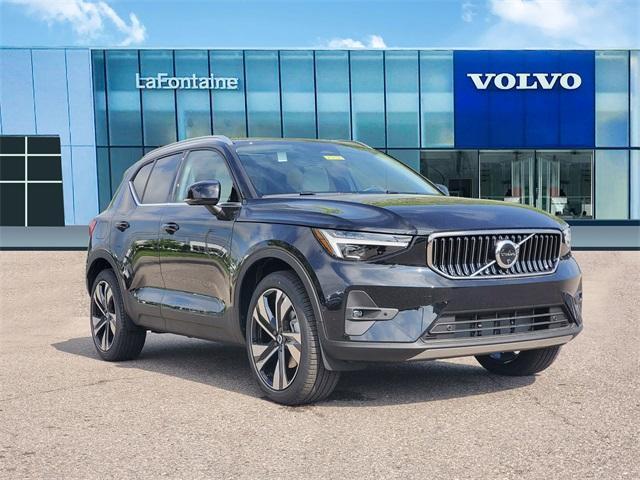new 2025 Volvo XC40 car, priced at $49,145