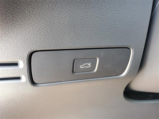 new 2026 Volvo XC40 car, priced at $48,150