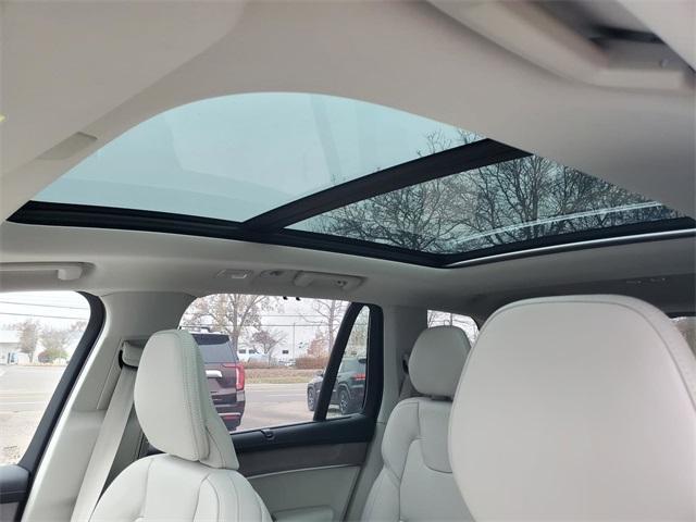 new 2026 Volvo XC90 Plug-In Hybrid car, priced at $82,625