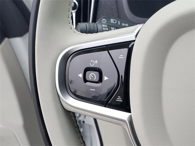 new 2026 Volvo XC90 Plug-In Hybrid car, priced at $82,625