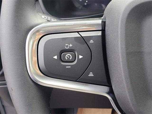 new 2026 Volvo XC40 car, priced at $43,545