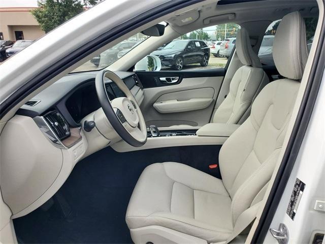 used 2022 Volvo XC60 car, priced at $37,000