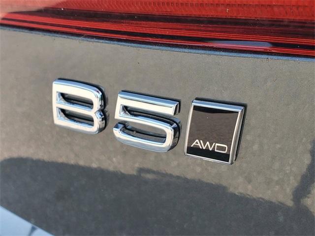 new 2026 Volvo XC60 car, priced at $53,200
