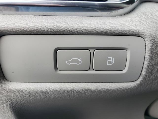 used 2023 Volvo S60 Recharge Plug-In Hybrid car, priced at $35,540