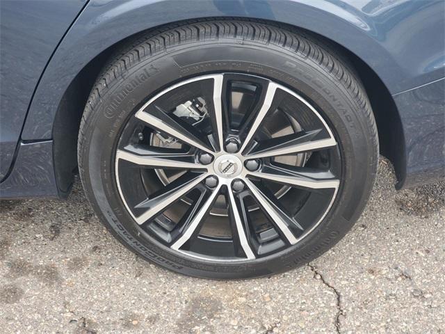 used 2023 Volvo S60 Recharge Plug-In Hybrid car, priced at $35,540