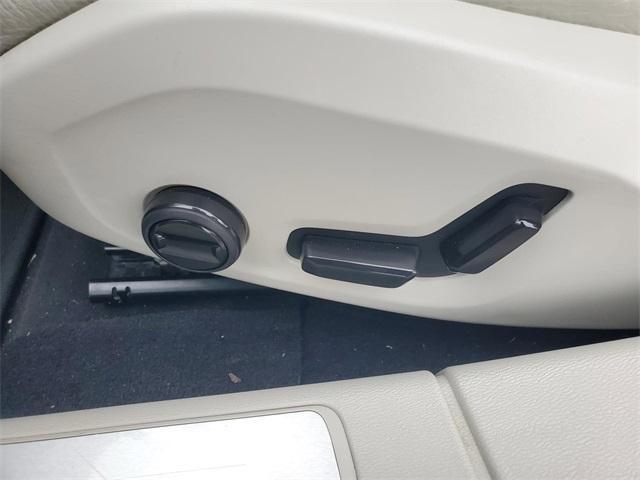 used 2023 Volvo S60 Recharge Plug-In Hybrid car, priced at $35,540