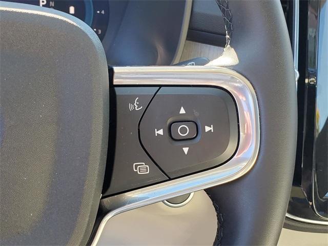 used 2025 Volvo XC40 car, priced at $39,588