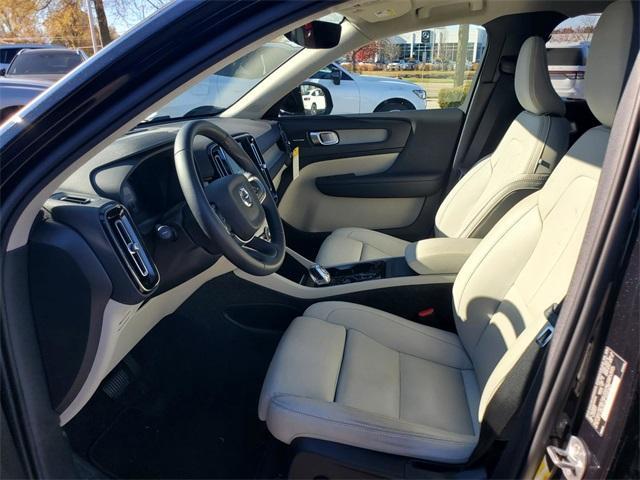 used 2025 Volvo XC40 car, priced at $39,588