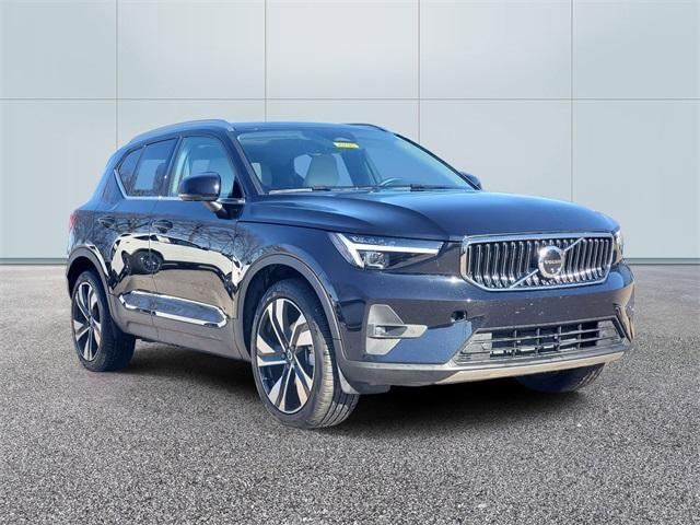 used 2025 Volvo XC40 car, priced at $39,588