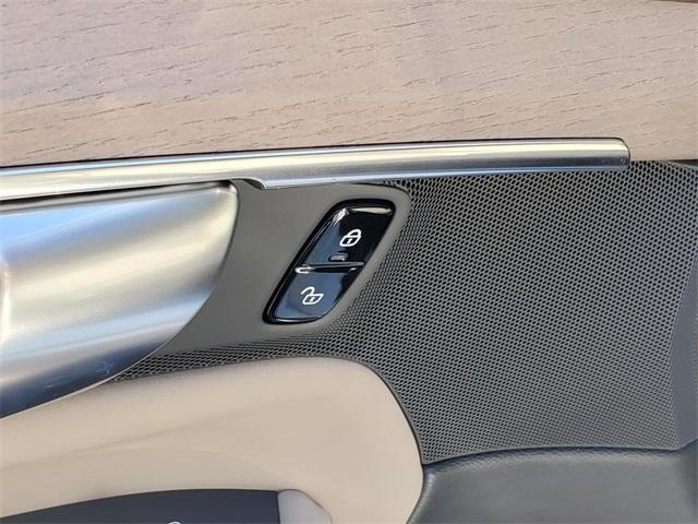 new 2026 Volvo XC90 car, priced at $72,155