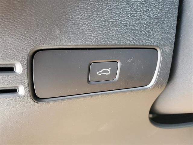new 2026 Volvo XC40 car, priced at $49,150