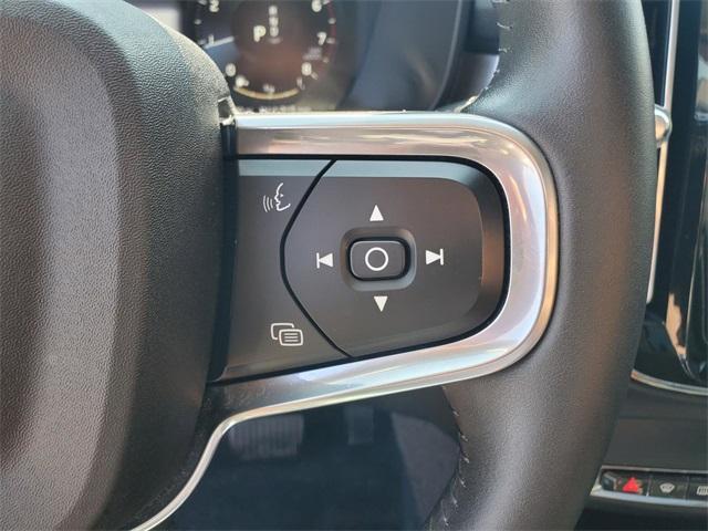 used 2021 Volvo XC40 car, priced at $27,645