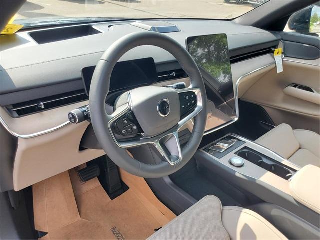 new 2025 Volvo EX90 car, priced at $82,342