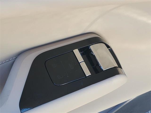 new 2025 Volvo EX90 car, priced at $79,270