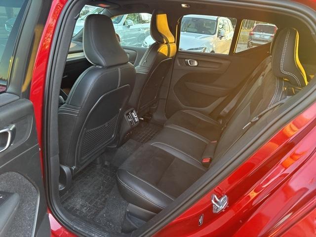 used 2021 Volvo XC40 car, priced at $25,500