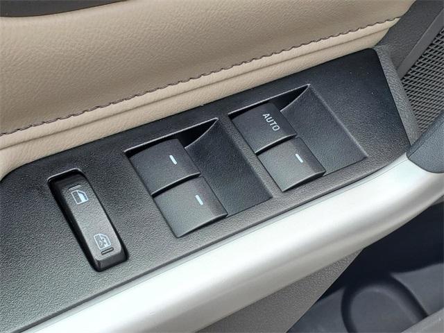 used 2014 Ford Edge car, priced at $9,500