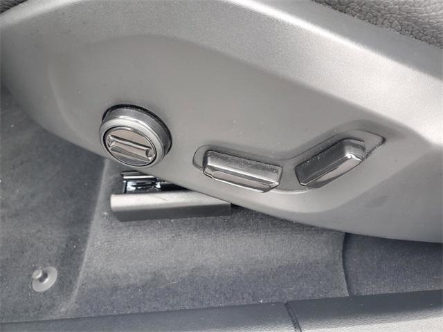 used 2025 Volvo XC60 Plug-In Hybrid car, priced at $58,500