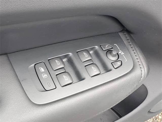 used 2025 Volvo XC60 Plug-In Hybrid car, priced at $58,500