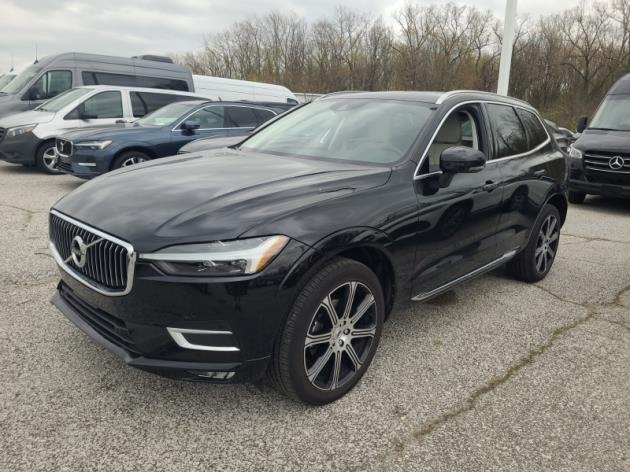 used 2021 Volvo XC60 car, priced at $37,400