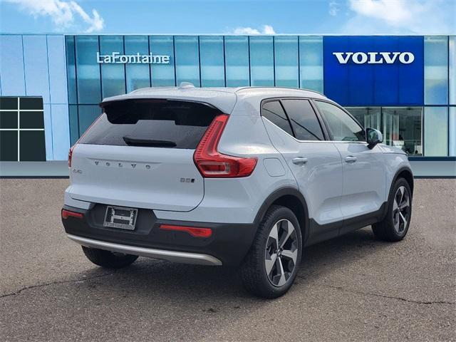 new 2025 Volvo XC40 car, priced at $44,485