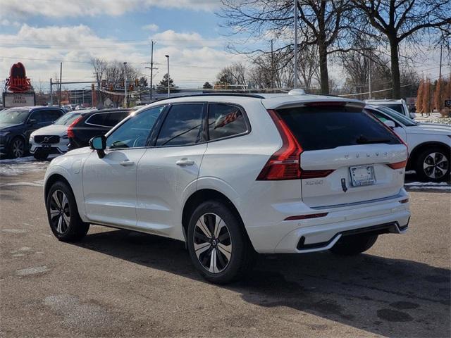 new 2025 Volvo XC60 Plug-In Hybrid car, priced at $62,075
