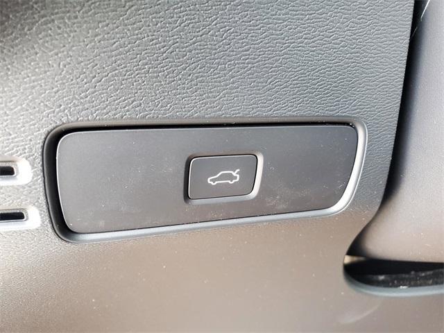 new 2026 Volvo XC40 car, priced at $46,000