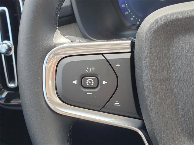 new 2026 Volvo XC40 car, priced at $46,000