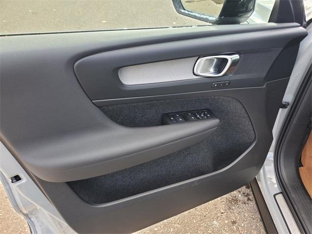 new 2026 Volvo XC40 car, priced at $46,000