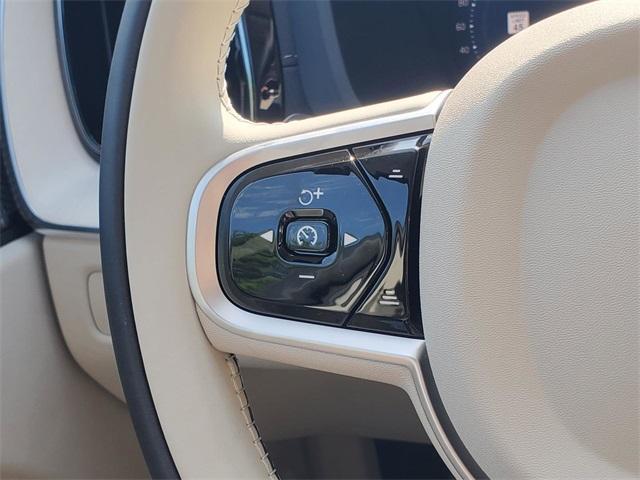 new 2026 Volvo XC60 car, priced at $60,135