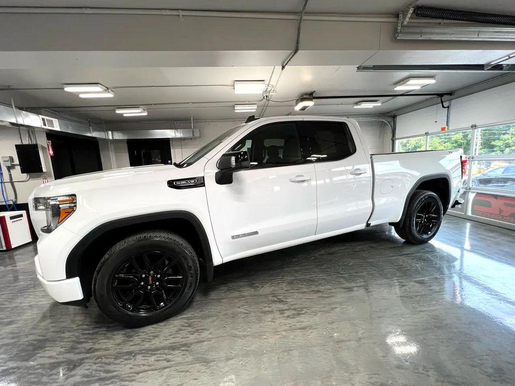 used 2019 GMC Sierra 1500 car, priced at $29,985