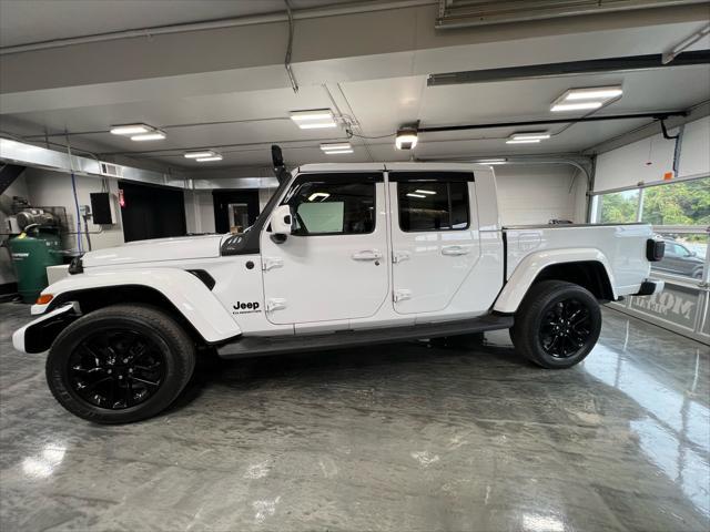 used 2021 Jeep Gladiator car, priced at $34,985