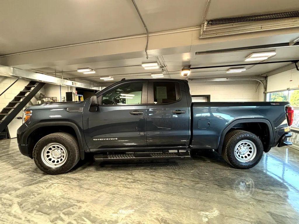 used 2019 GMC Sierra 1500 car, priced at $28,985