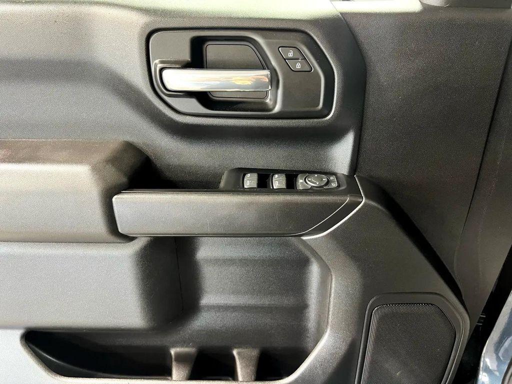 used 2019 GMC Sierra 1500 car, priced at $28,985