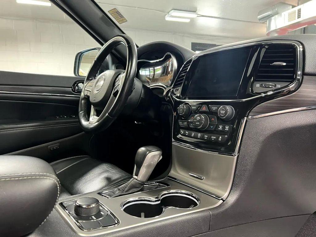 used 2021 Jeep Grand Cherokee car, priced at $28,985