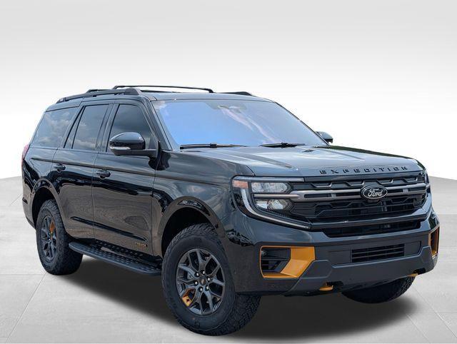 used 2025 Ford Expedition car, priced at $74,999